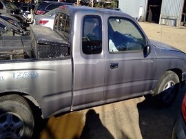 1996 TOYOTA TACOMA, GRAY, EXTD CAB, AT, 2WD, Z25938